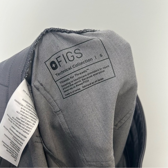 Figs Zamora Jogger Graphite Scrubs - Picture 2 of 9